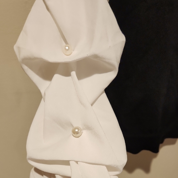 ❤️ CECE SWEATER TOP RUFFLED LANTERN SLEEVE IMITATION PEARL DETAIL, SMALL - Picture 10 of 15